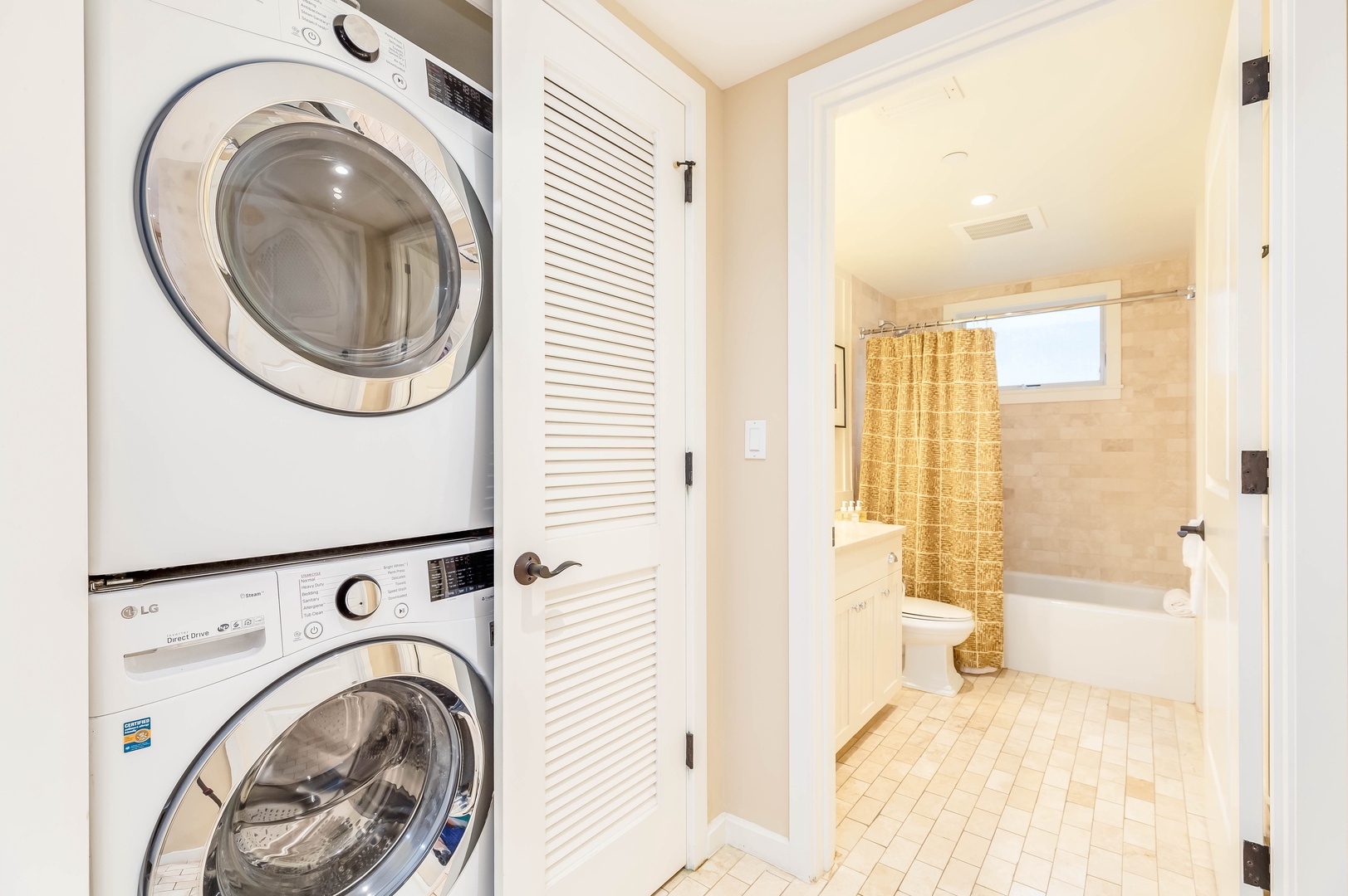 Kahuku Vacation Rentals, Turtle Bay Villas 206 - Washer and Dryer