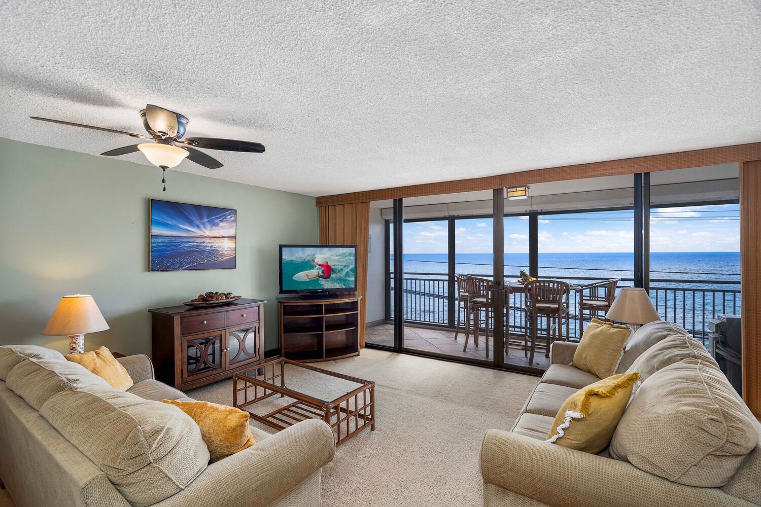 Kailua Kona Vacation Rentals, Kona Alii 302 - Watch a movie or watch the views, your choice!