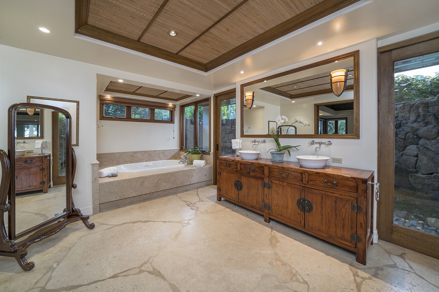 Kailua Vacation Rentals, Kailua's Kai Moena Estate - Guest house: Primary Bathroom with jetted tub and outdoor shower.