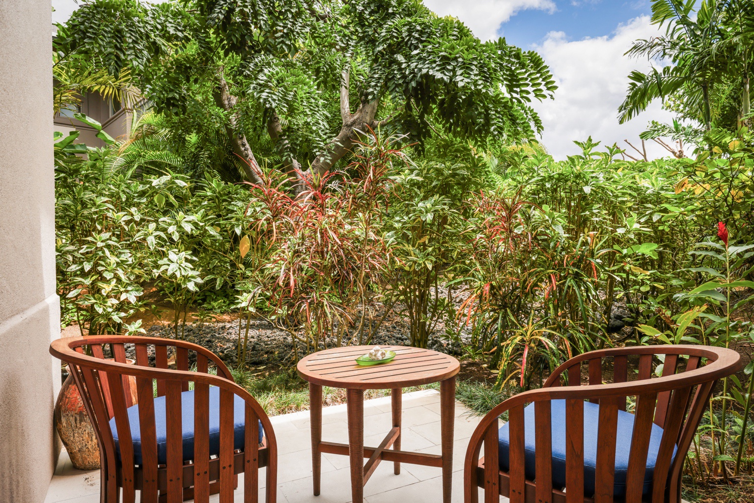 Kailua Kona Vacation Rentals, 3BD Golf Villa (3101) at Hualalai Resort - The perfect spot to enjoy your morning coffee.