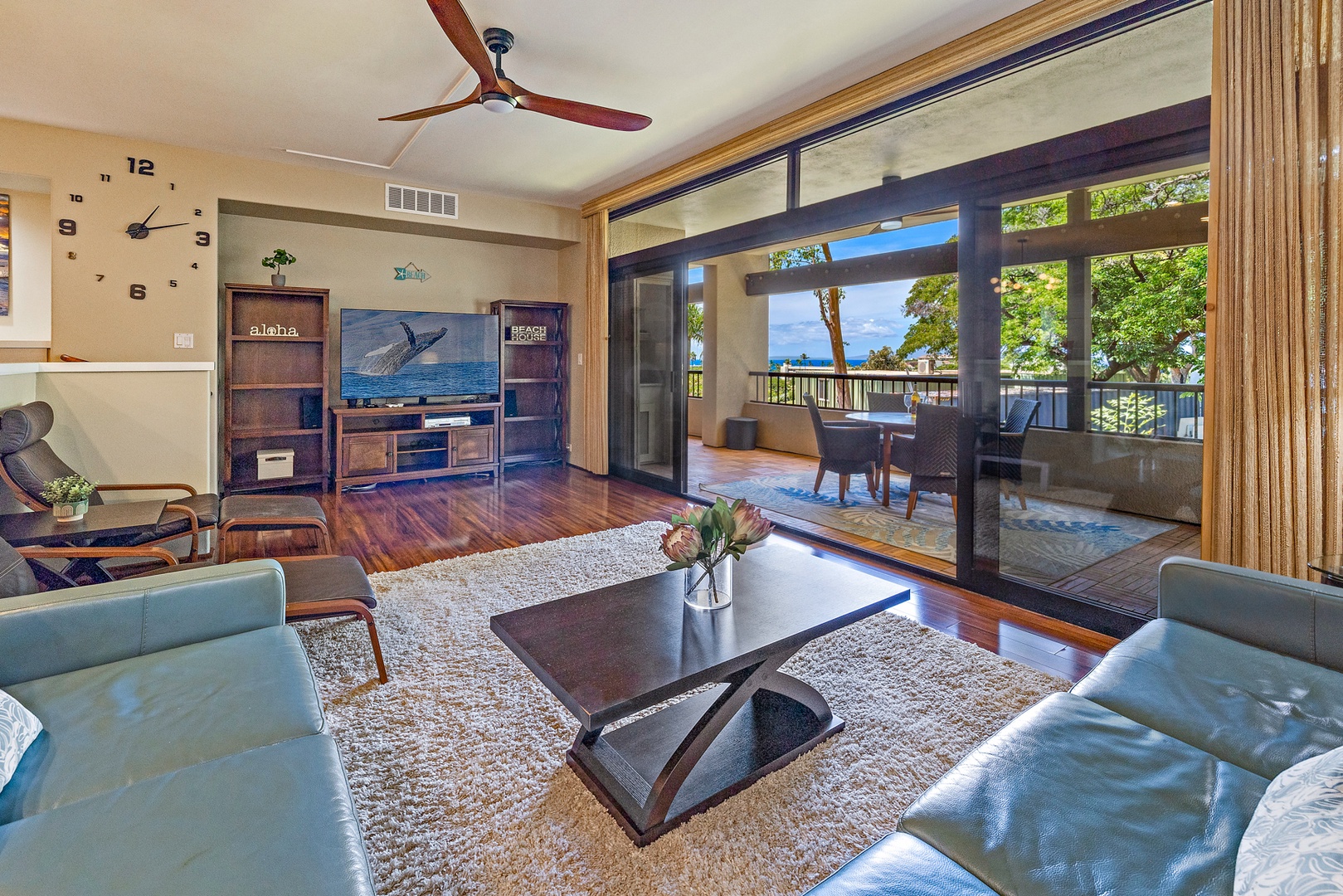 Lahaina Vacation Rentals, Kaanapali Royal Q-202 - Seamless flow and connection with an open-concept plan.