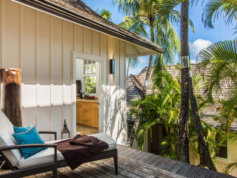 Honolulu Vacation Rentals, Seaside Hideaway* - Guest Cottage Entrance (rented separately)