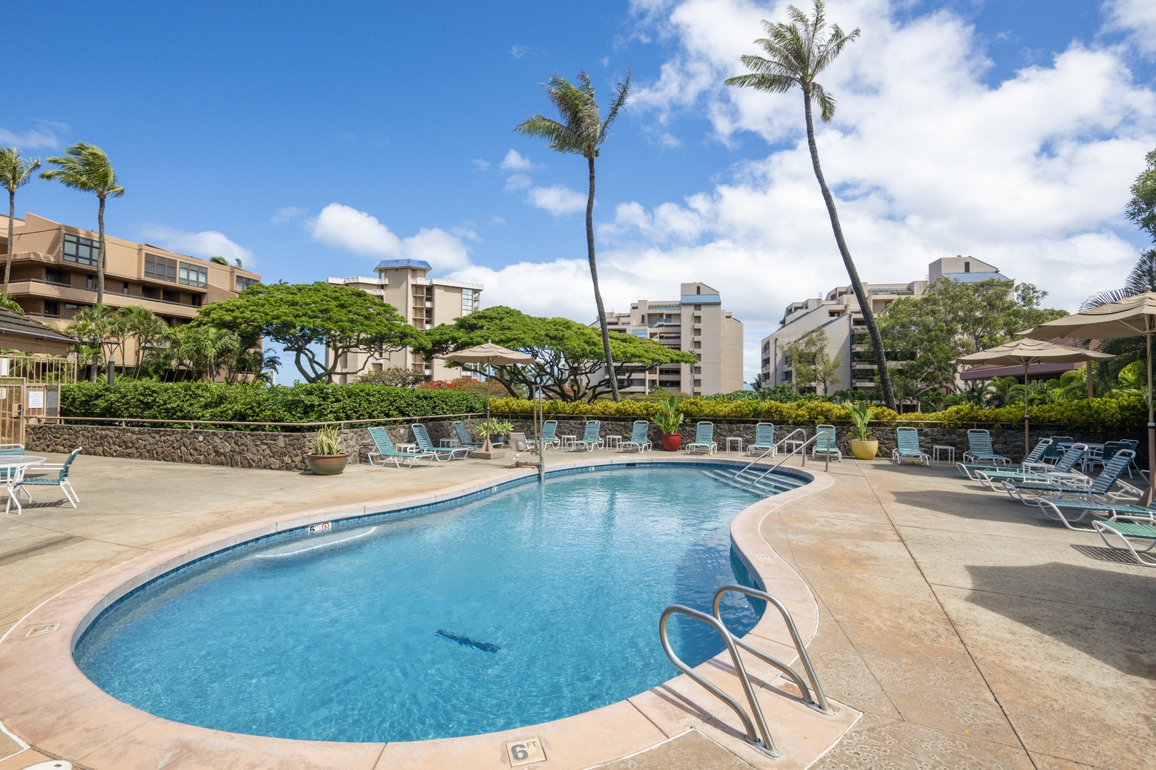 Lahaina Vacation Rentals, Kahana Villas E408 - Enjoy a dip in the pool!