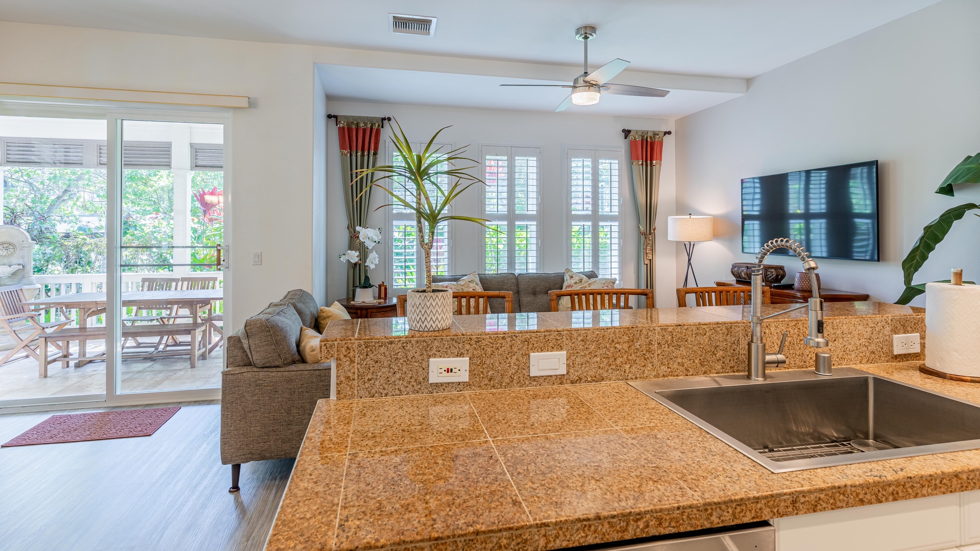 Kapolei Vacation Rentals, Coconut Plantation 1074-1 - Expansive space includes kitchen, dining and living areas.