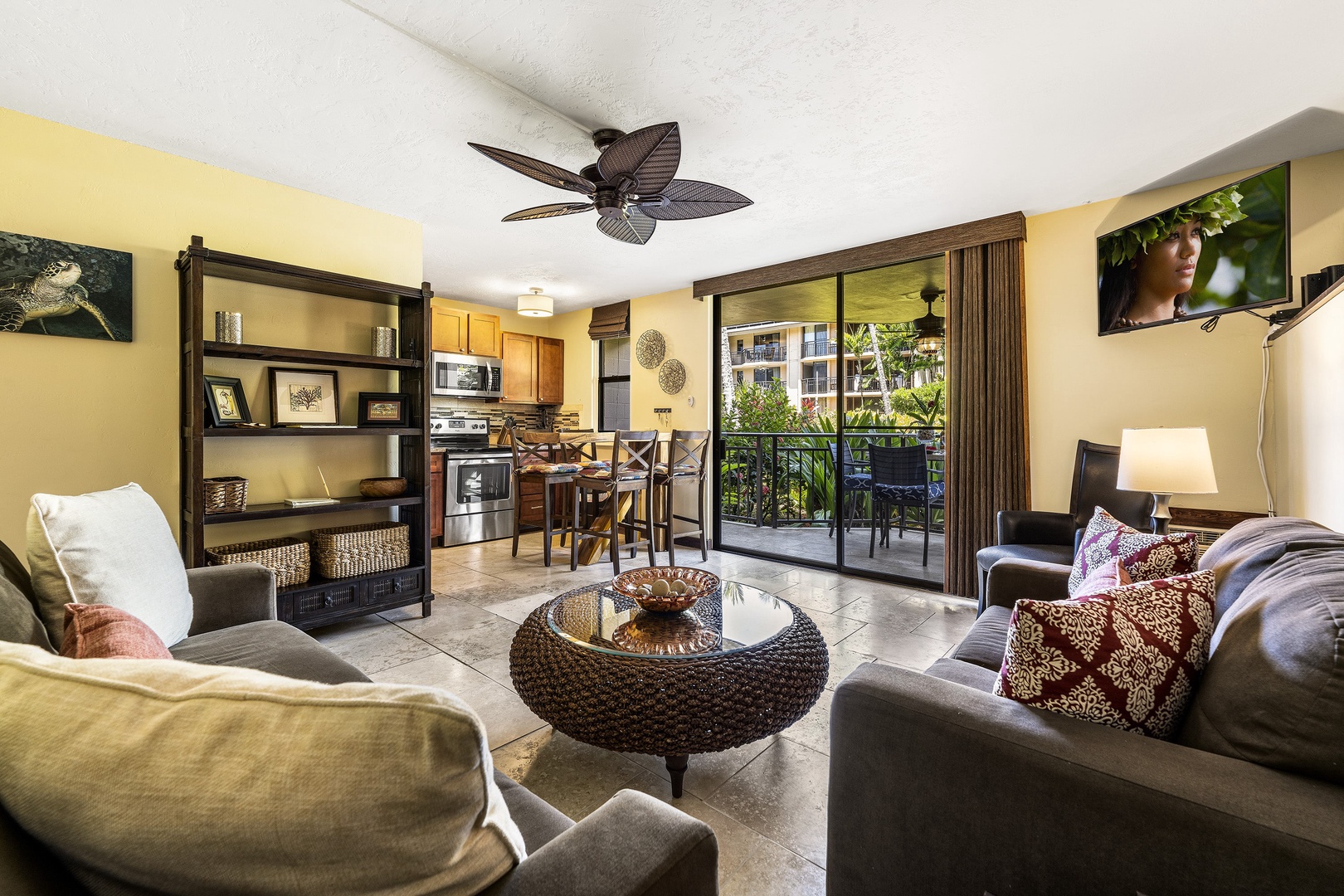 Kailua Kona Vacation Rentals, Kona Makai 2103 - Open sight lines throughout the unit!