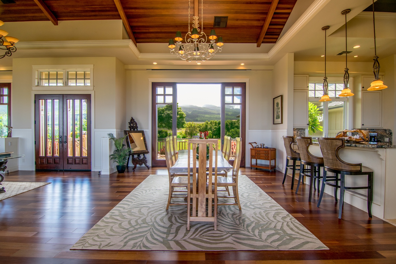 Lahaina Vacation Rentals, Rainbow Hale Estate* - Dining Room and View