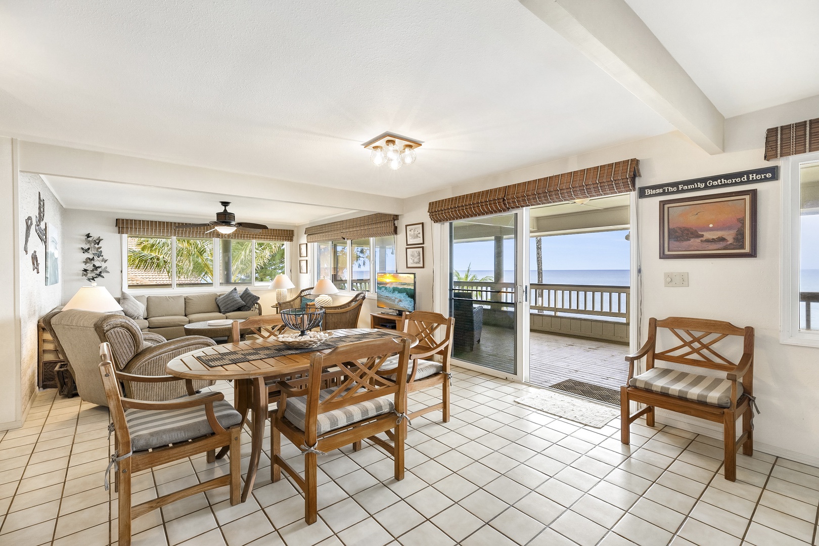 Haleiwa Vacation Rentals, Hale Kimo - Open floor plan leading to the private second level lanai.