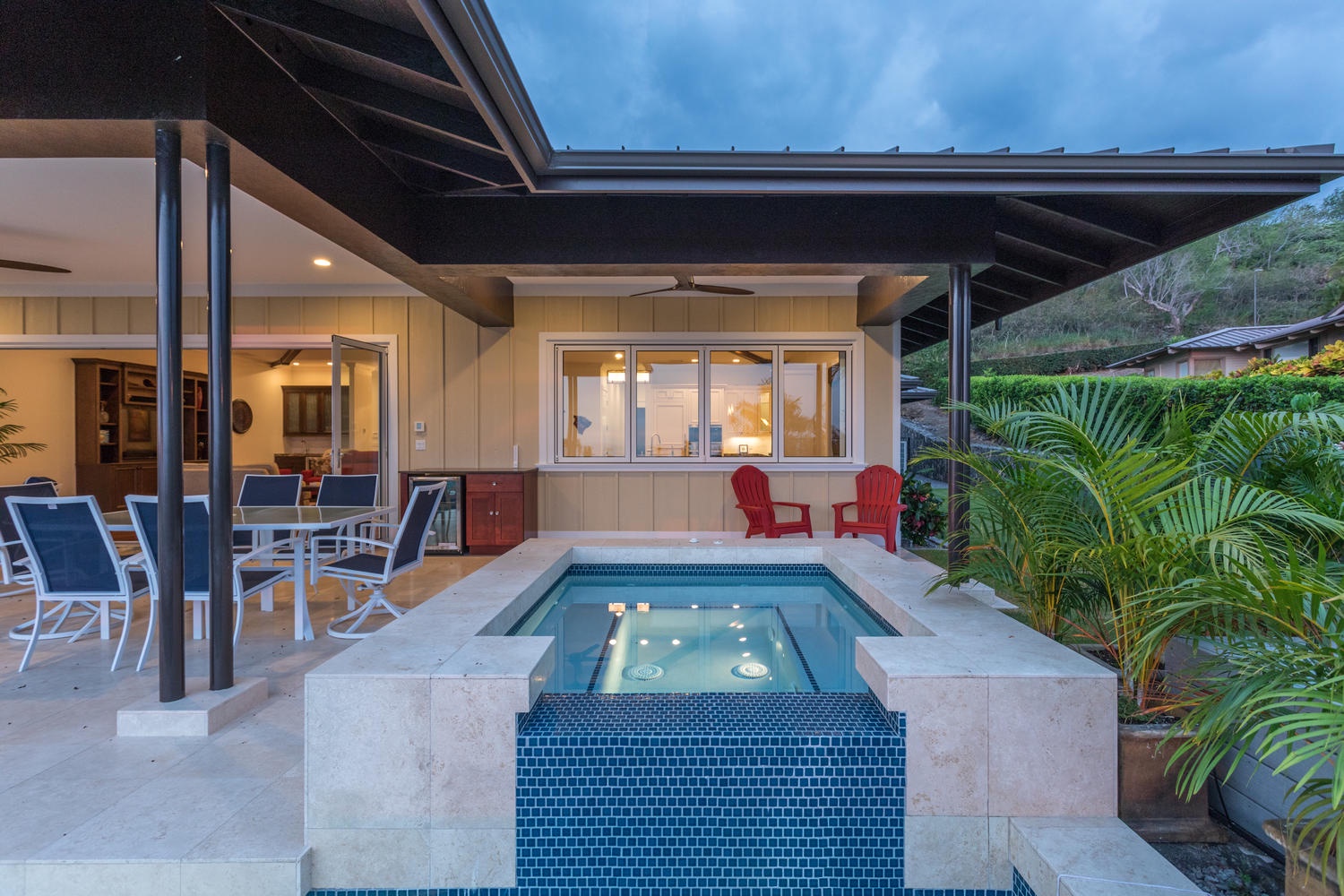 Kailua Kona Vacation Rentals, Ohana le'ale'a - Ohana Le'ale'a is conveniently located by the Keauhou Shopping Plaza and is only 2 miles from the famous Ali'I Dr, offering unbeatable dining and shopping experiences