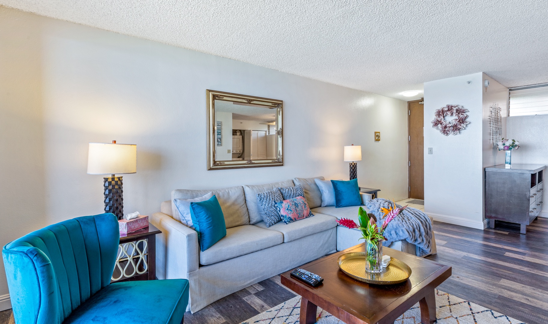 Lahaina Vacation Rentals, Royal Kahana 308 - The living room offers a comfortable space with plush seating, perfect for relaxing after a day of exploring.