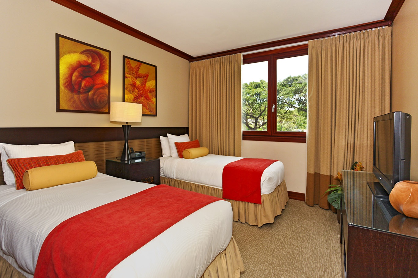 Kapolei Vacation Rentals, Ko Olina Beach Villas B204 - The third guest bedroom with twin beds.