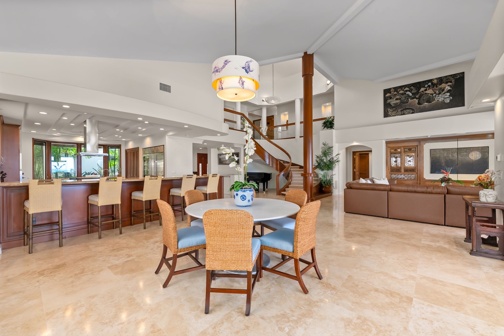 Honolulu Vacation Rentals, Maunalua Estate - Gather beneath soaring ceilings where open living spaces flow effortlessly from dining to lounge areas.
