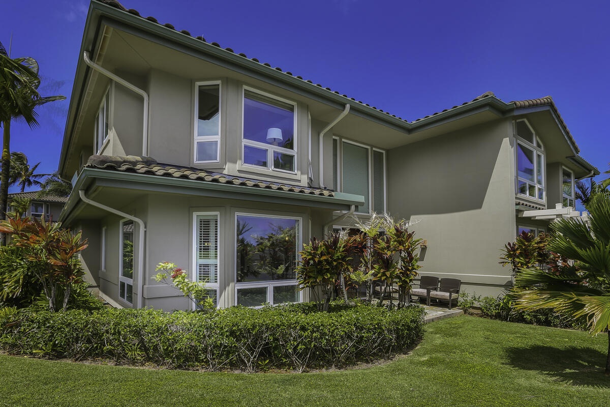 Princeville Vacation Rentals, Ho'onanea - There is a 2-car garage with 1 parking space available