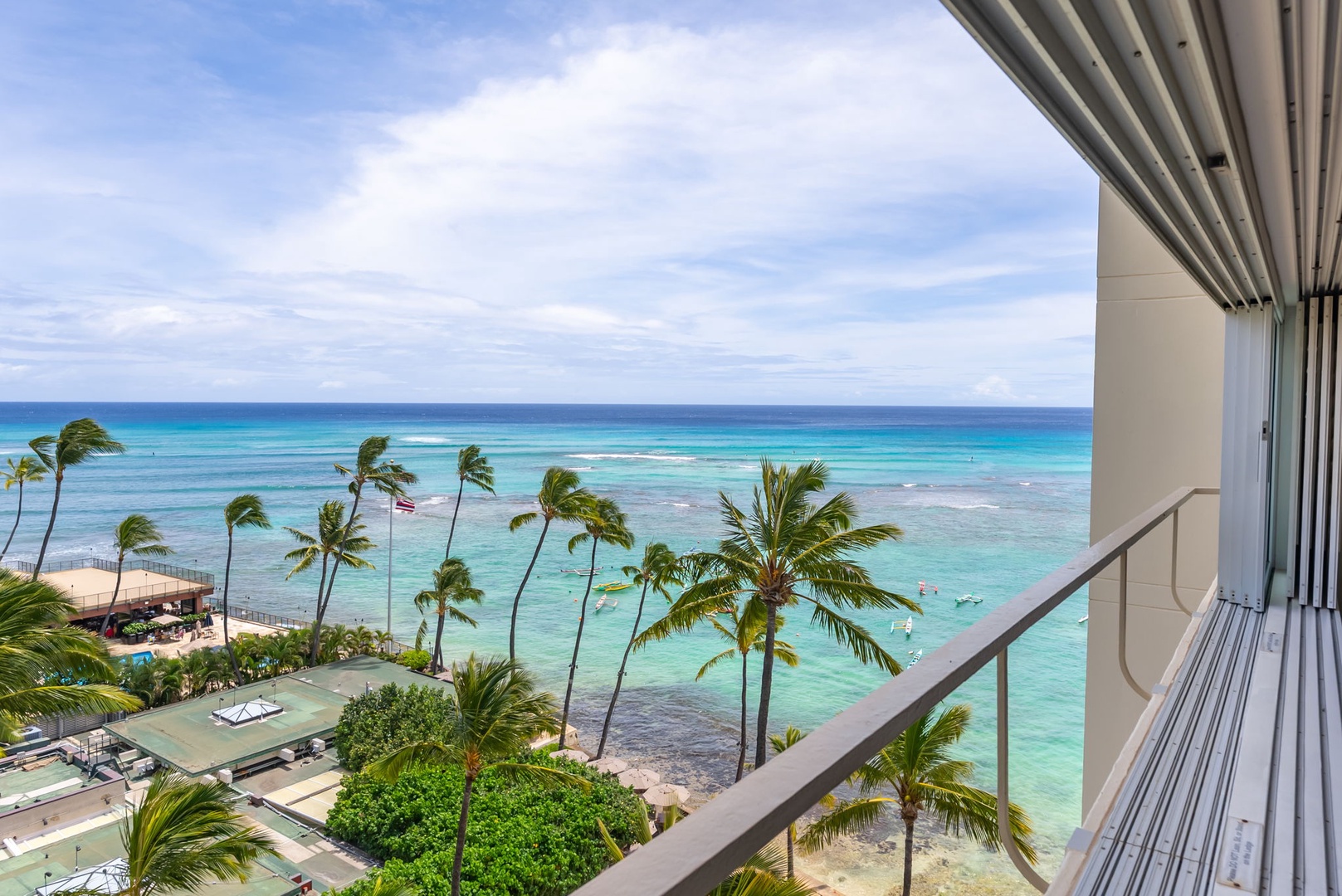 Honolulu Vacation Rentals, Colony Surf Hideaway - Postcard-perfect views of Kaimana Beach from your primary suite, where the ocean is always in sight.