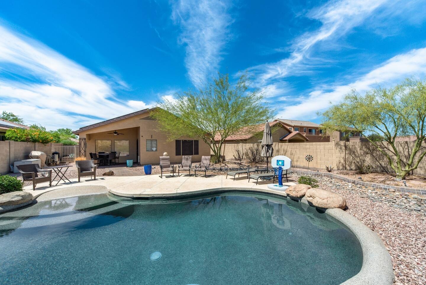 Foothills Sunny House