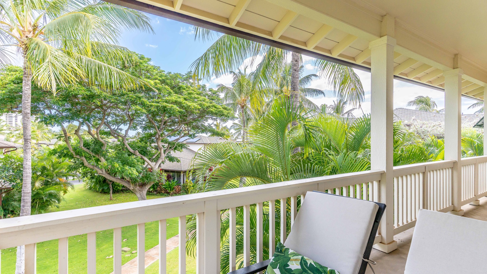 Kapolei Vacation Rentals, Coconut Plantation 1136-4 - A peaceful escape on the upstairs lanai.