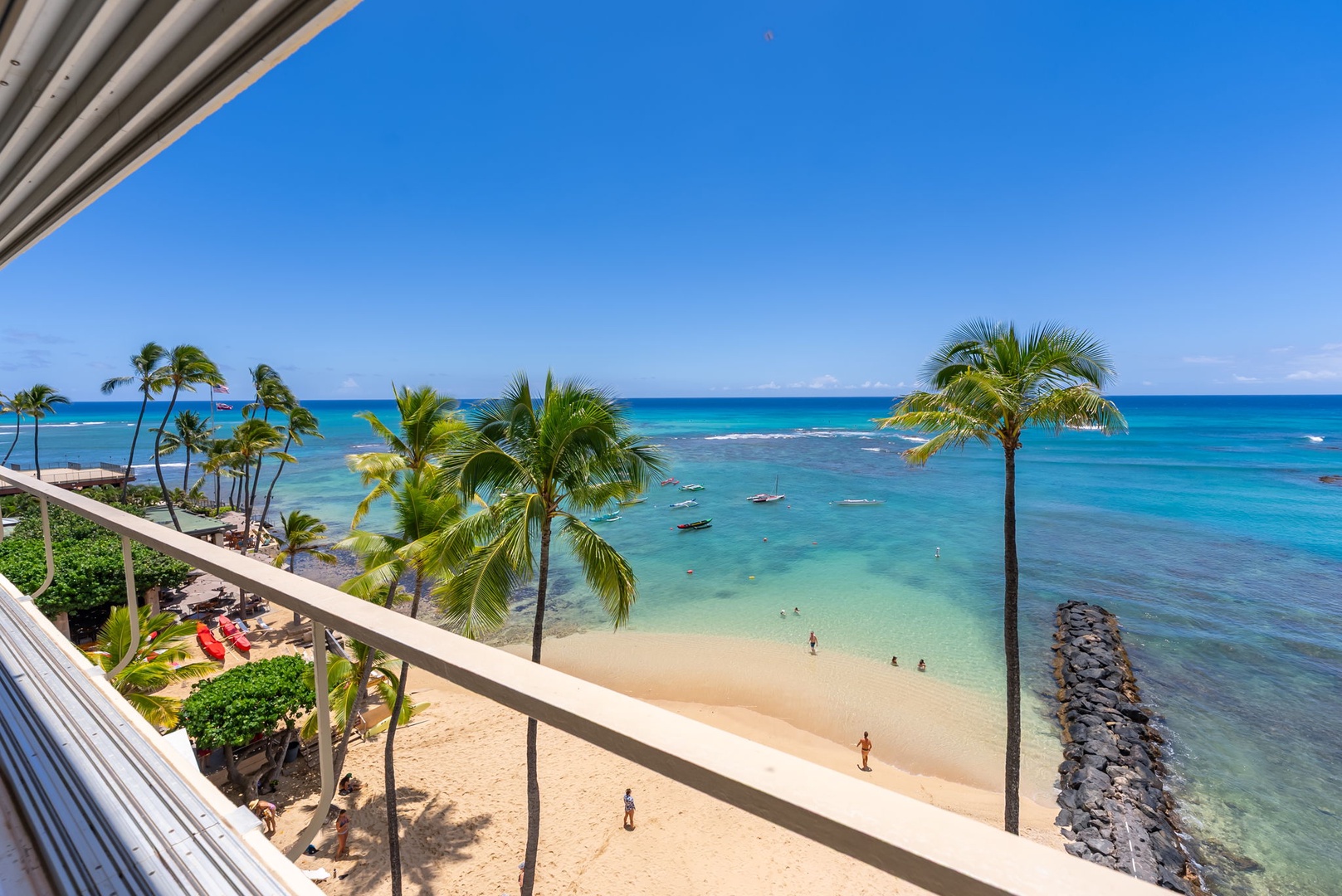 Honolulu Vacation Rentals, Colony Surf Luxe - Step onto your private beach in seconds—guests love the ease of direct access and gentle surf for swimming and sunbathing.