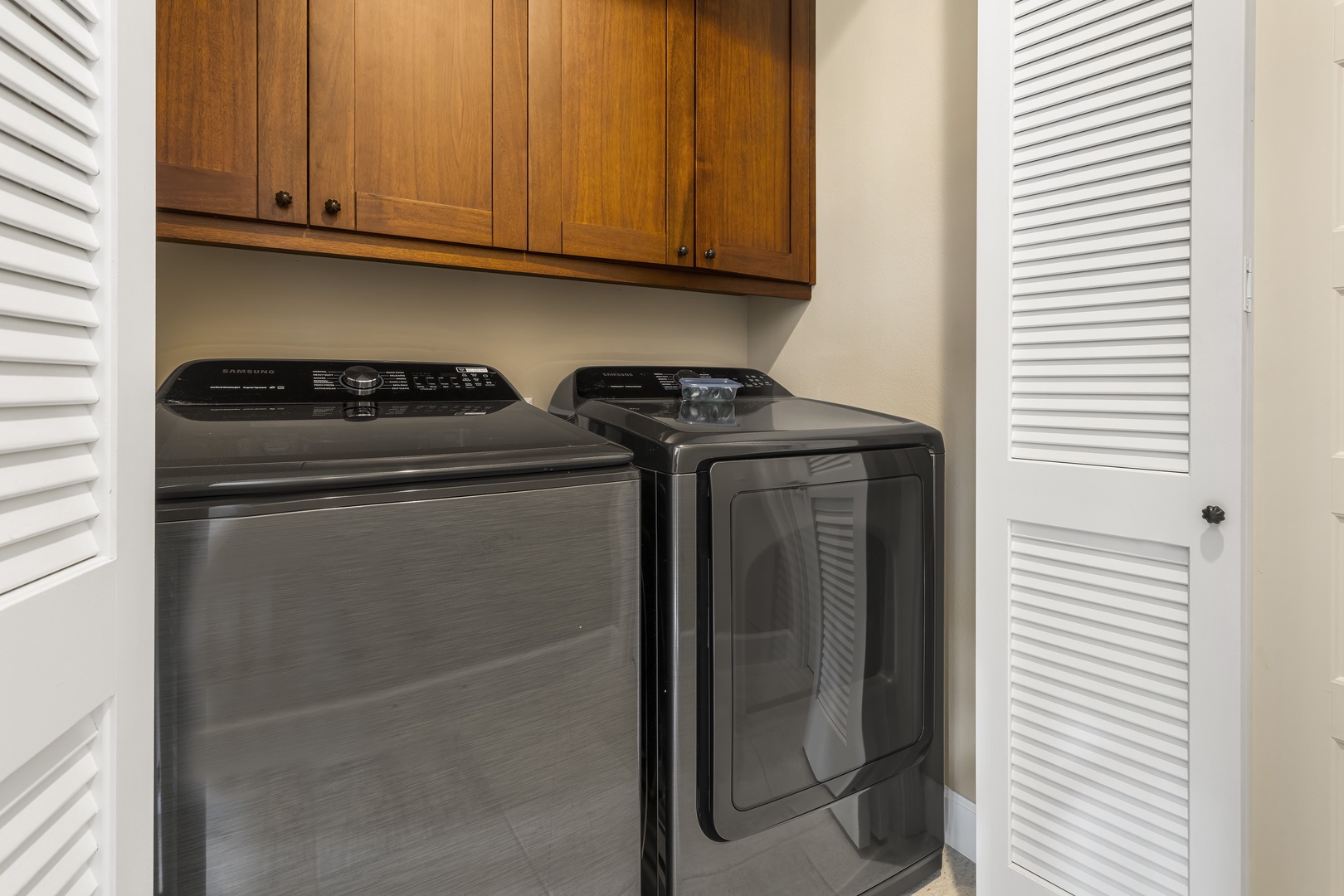 Kailua Kona Vacation Rentals, Holua Kai #9 - Full sized laundry available at Holua Kai #9
