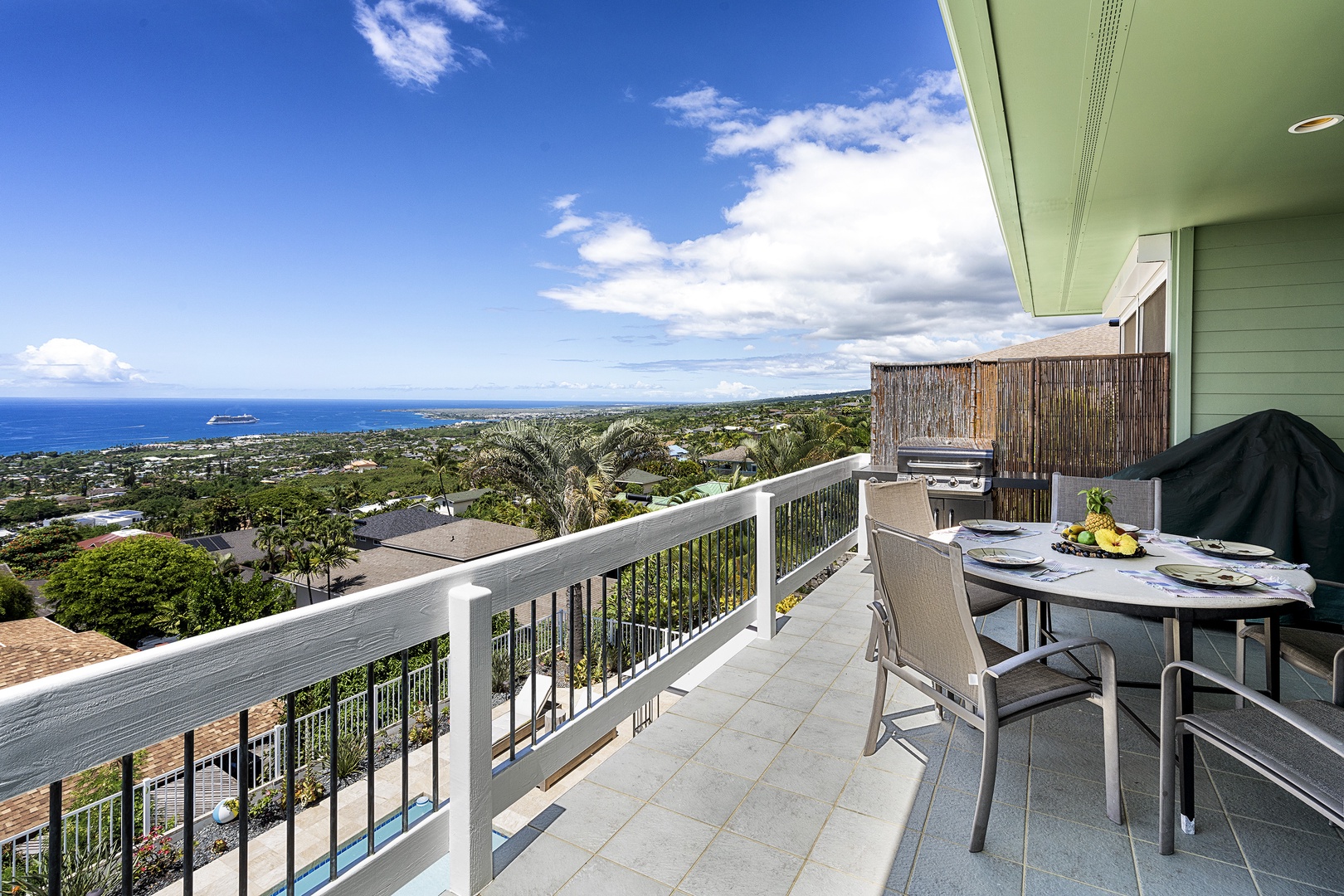 Kailua Kona Vacation Rentals, Ho'o Maluhia - BBQ steps from the kitchen!