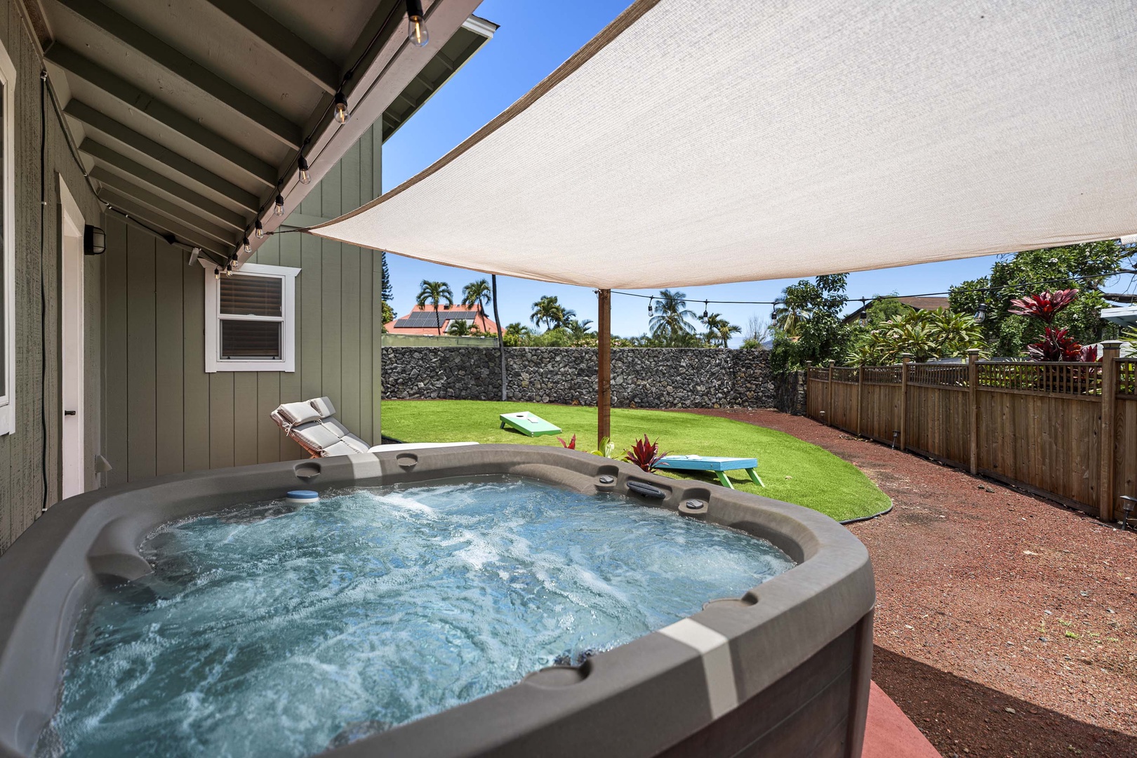 Kailua Kona Vacation Rentals, Hale A Kai - Let the stress melt away!