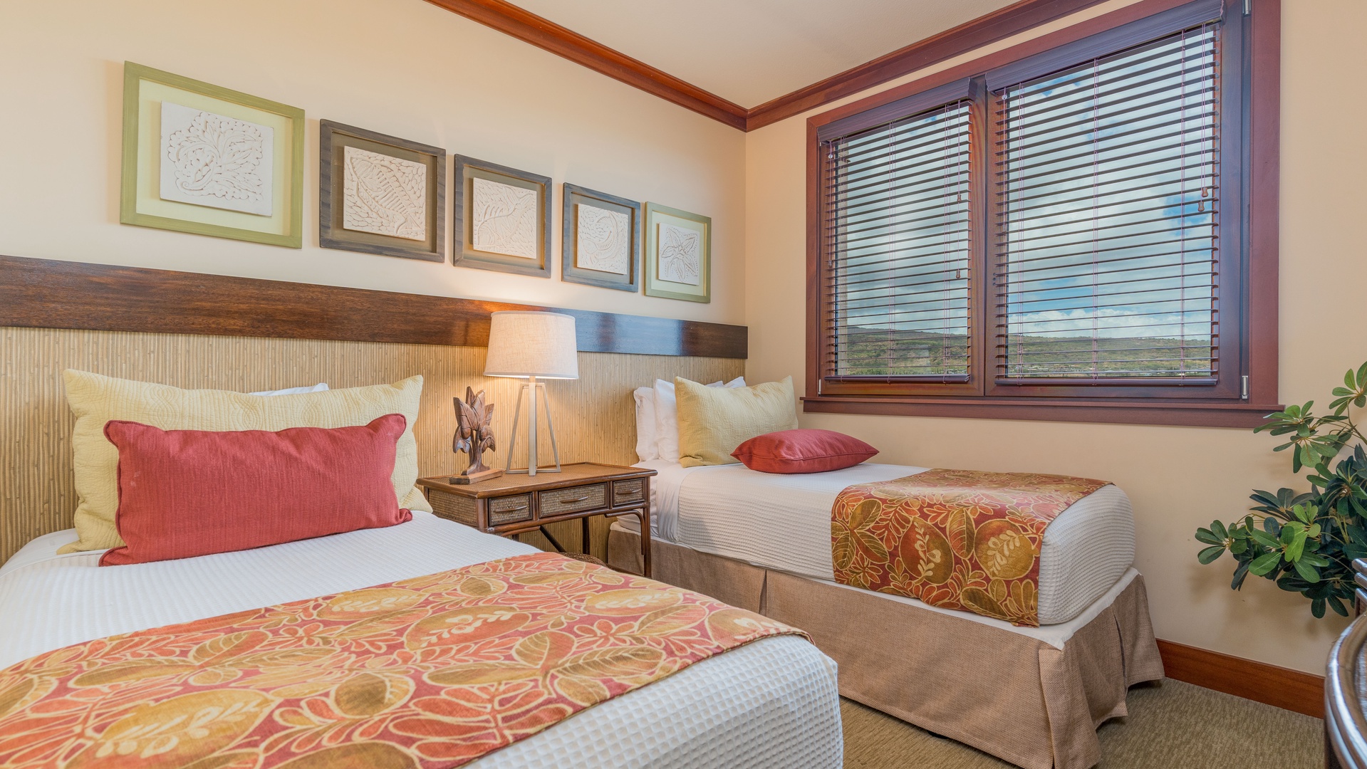 Kapolei Vacation Rentals, Ko Olina Beach Villas O603 - The cozy second guest bedroom with a view.