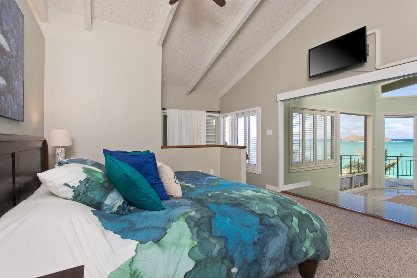 Kailua Vacation Rentals, Hale Kolea* - With a smart TV and a private living, mini-kitchen and lanai, the suite has it all!