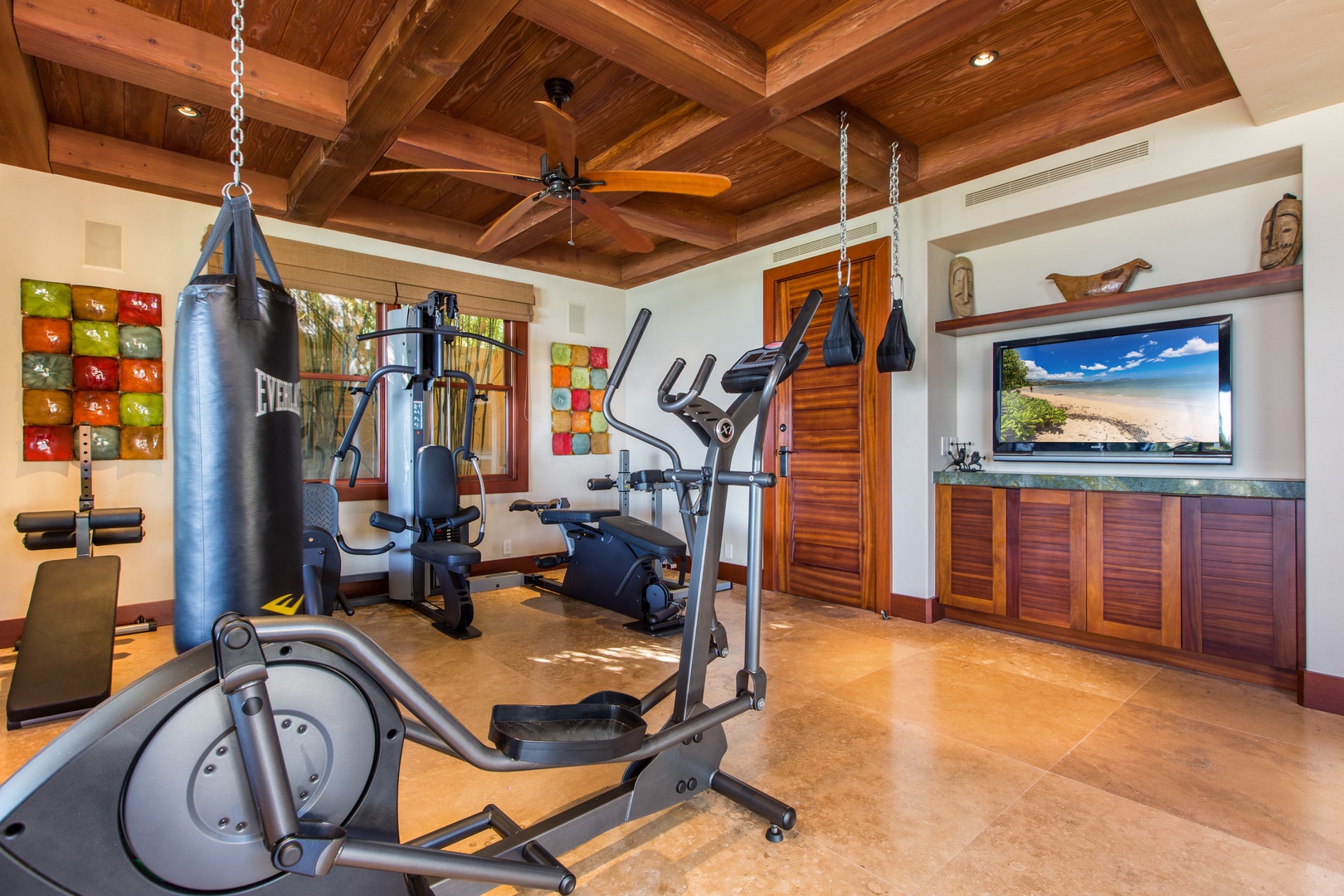 Honolulu Vacation Rentals, Banyan House 4 Bedroom - Gym