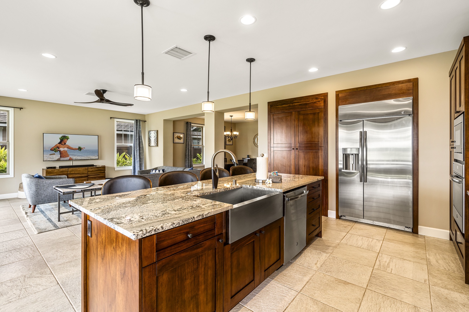 Kailua Kona Vacation Rentals, Holua Kai #9 - Large kitchen Island for meal preparation and eating