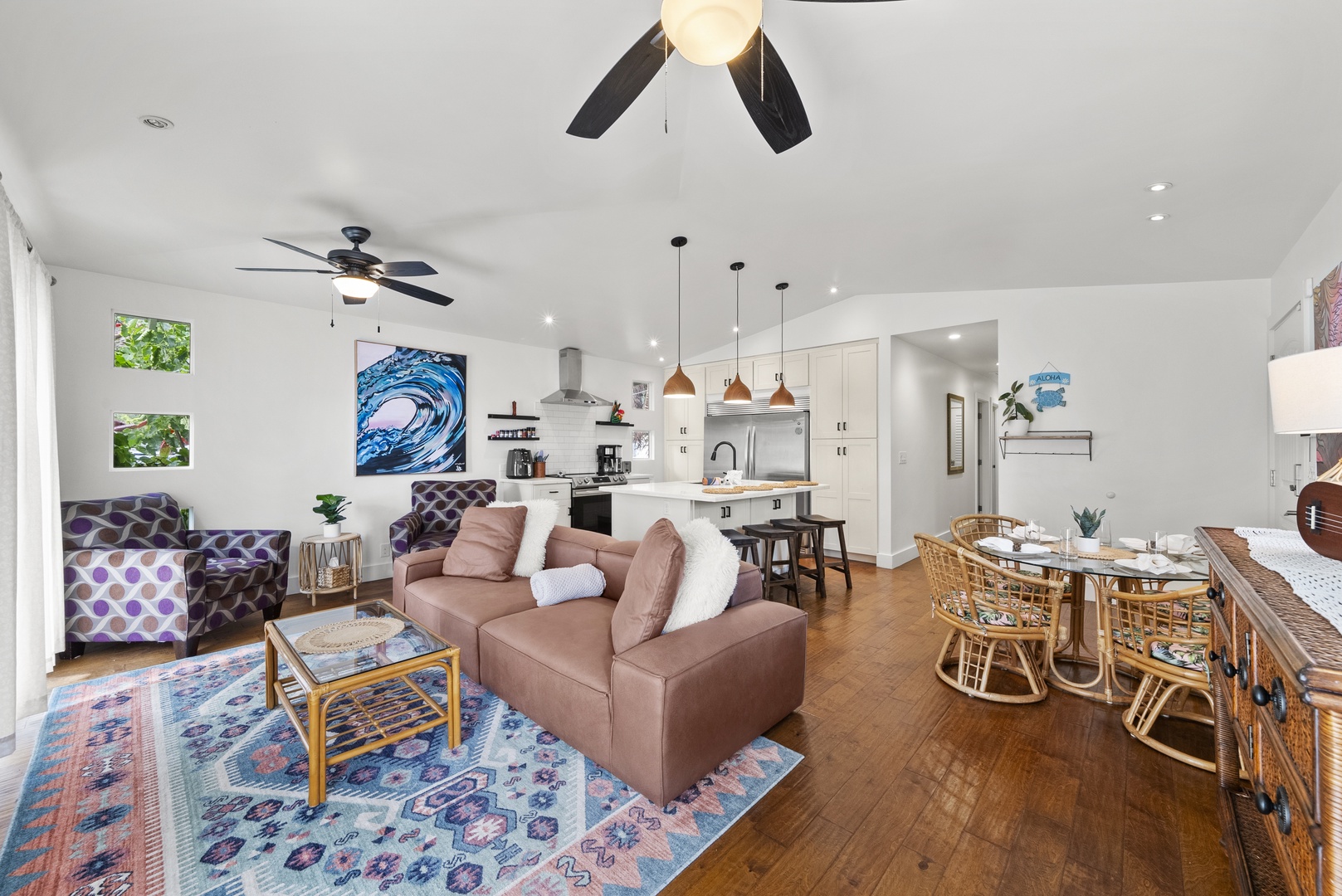 Kaaawa Vacation Rentals, Ka'a'awa Hale - Enjoy the ease of socializing in our open floorplan that connects living, dining, and kitchen spaces.