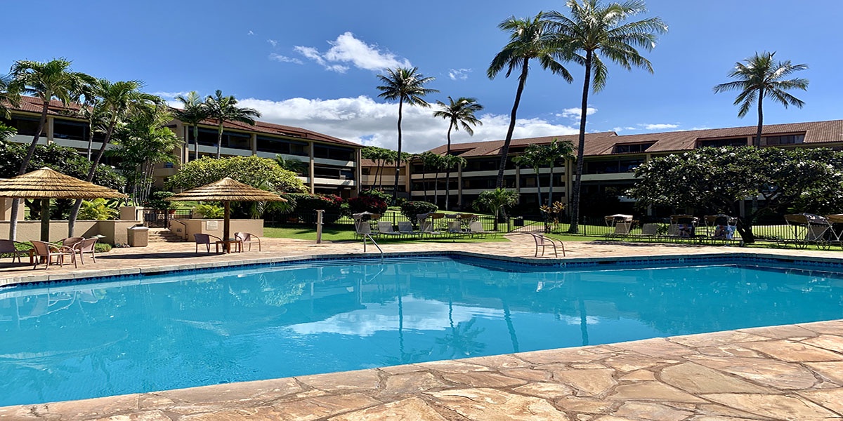 Lahaina Vacation Rentals, Kaanapali Royal Q-202 - Enjoy the relaxing view next to our community pool.