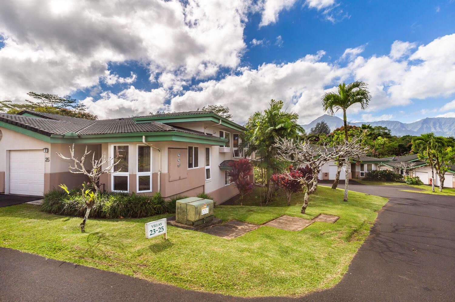 Princeville Vacation Rentals, Sea Glass - With lush green front lawn.