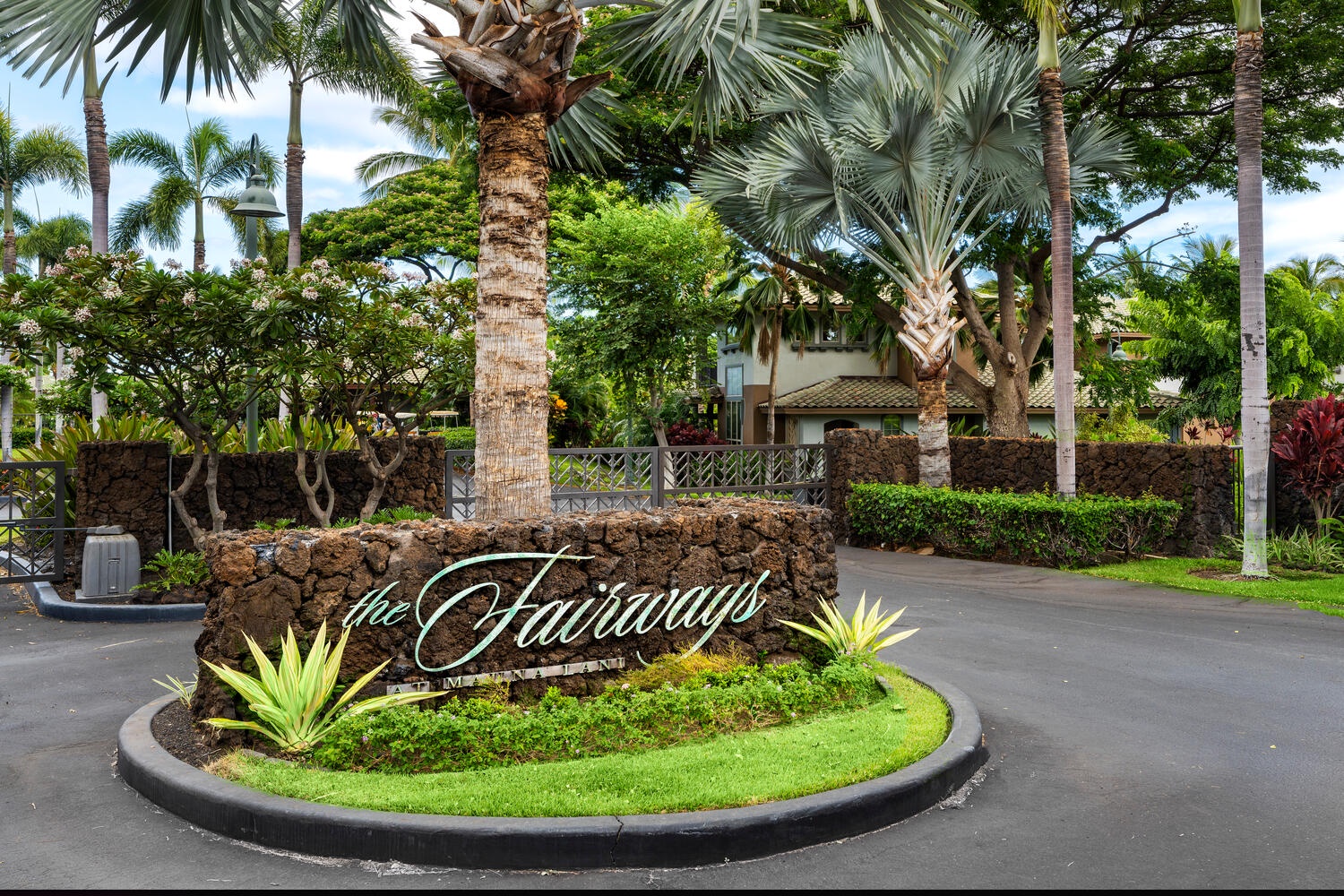 Kamuela Vacation Rentals, Mauna Lani Fairways #902 - Welcome to the Fairways at Mauna Lani.