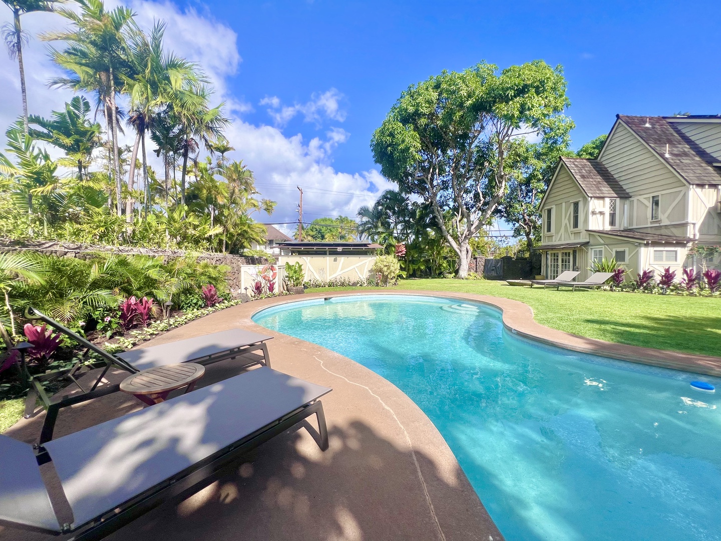 Kahala Palms