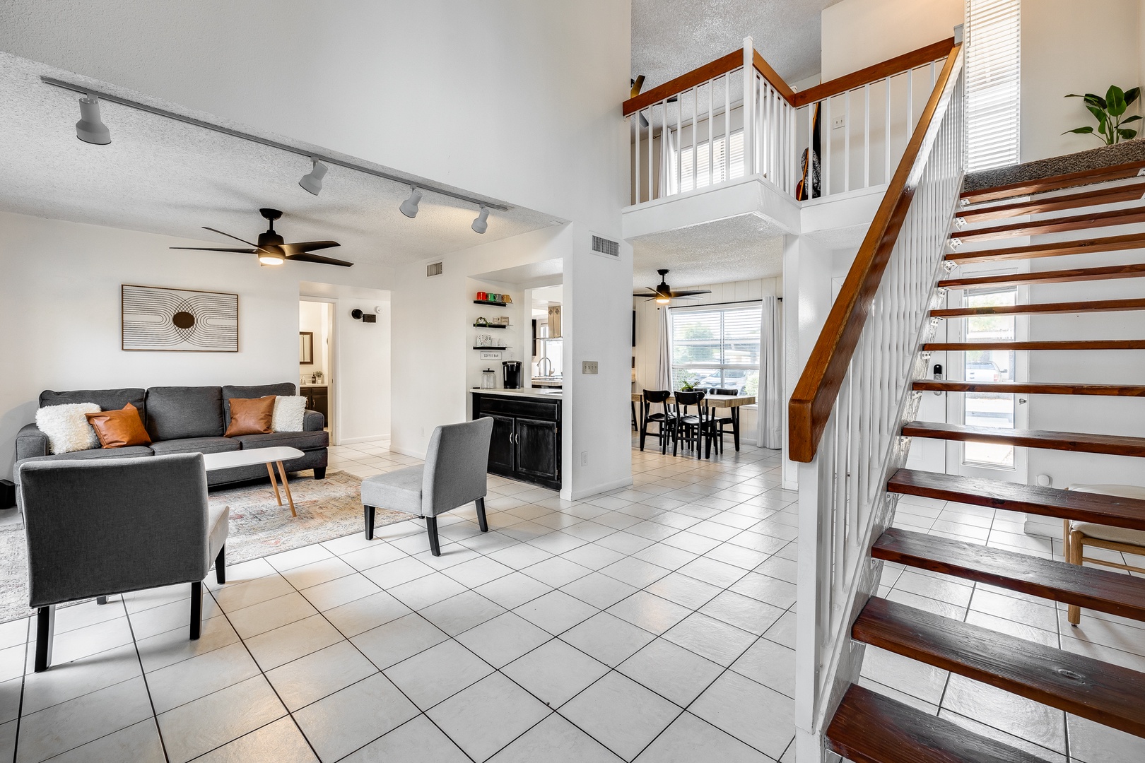 Glendale Vacation Rentals, Condo at the Bell Air - Spend time with your group in the downstairs common spaces or head upstairs to the additional entertainment space and guest bedrooms