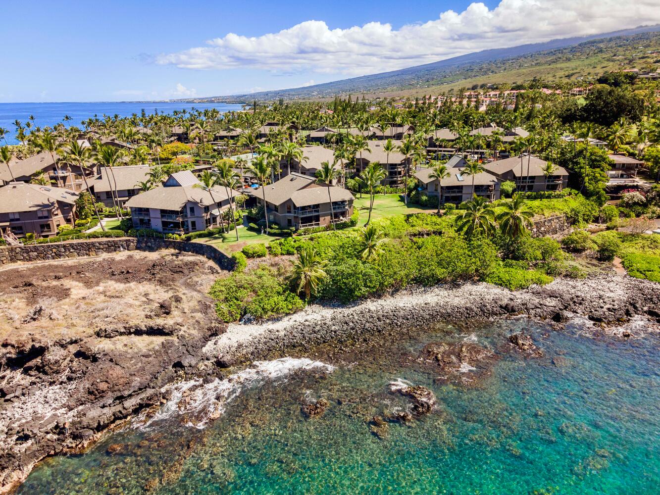 Kailua Kona Vacation Rentals, Kanaloa at Kona 3303 - The Pacific is at your doorstep!