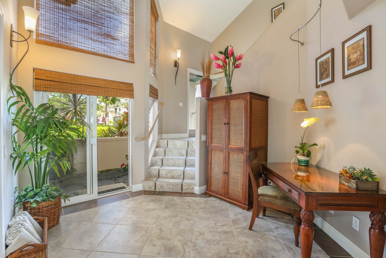 Princeville Vacation Rentals, Nohea Villa - A cozy desk area perfect for reading, writing, or remote work.