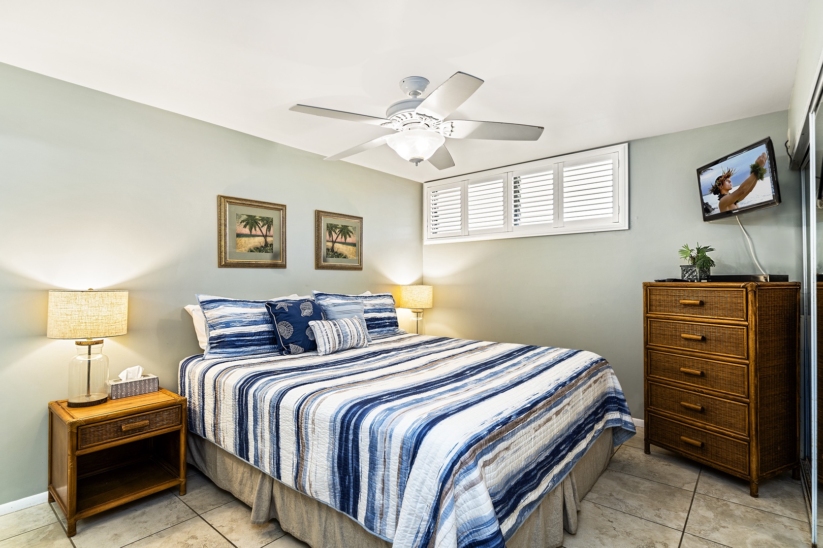 Kailua Kona Vacation Rentals, Sea Village 1105 - Primary bedroom equipped with King sized bed