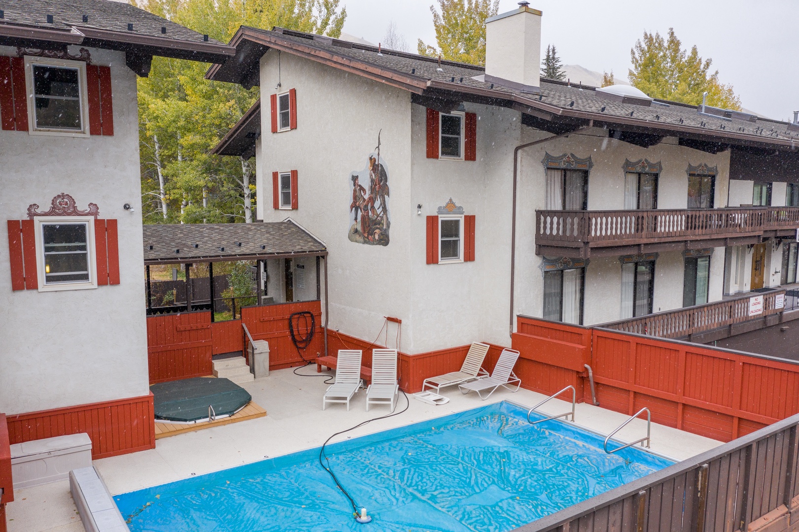 Ketchum Vacation Rentals, Bavarian Warm Springs Charm - Pool for relaxing summer days