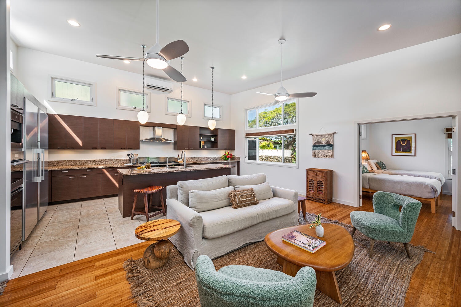 Kailua Vacation Rentals, Hale Honi La - Open-concept Chefs Kitchen and living room