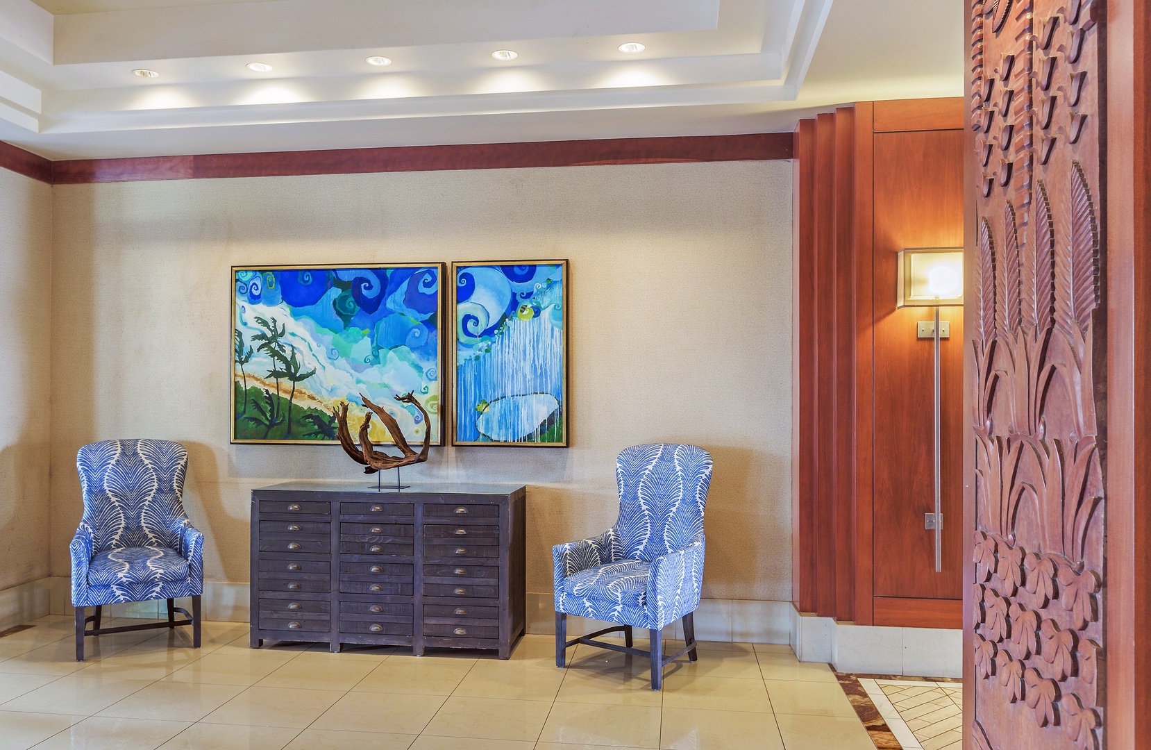 Lahaina Vacation Rentals, Honua Kai Konea 204 - Quiet seating nooks in the Hokulani lobby offer restful moments between your island adventures.
