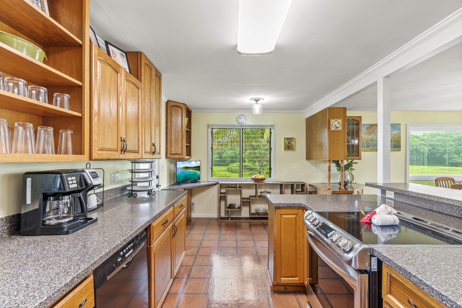 Hauula Vacation Rentals, Mau Loa Hale - Large kitchen with plenty of counter space