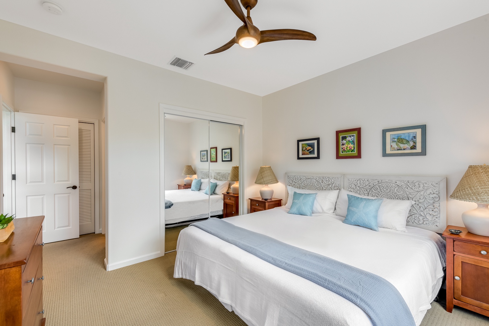 Kamuela Vacation Rentals, Mauna Lani Fairways #603 - Guest suite showing King bed conversion