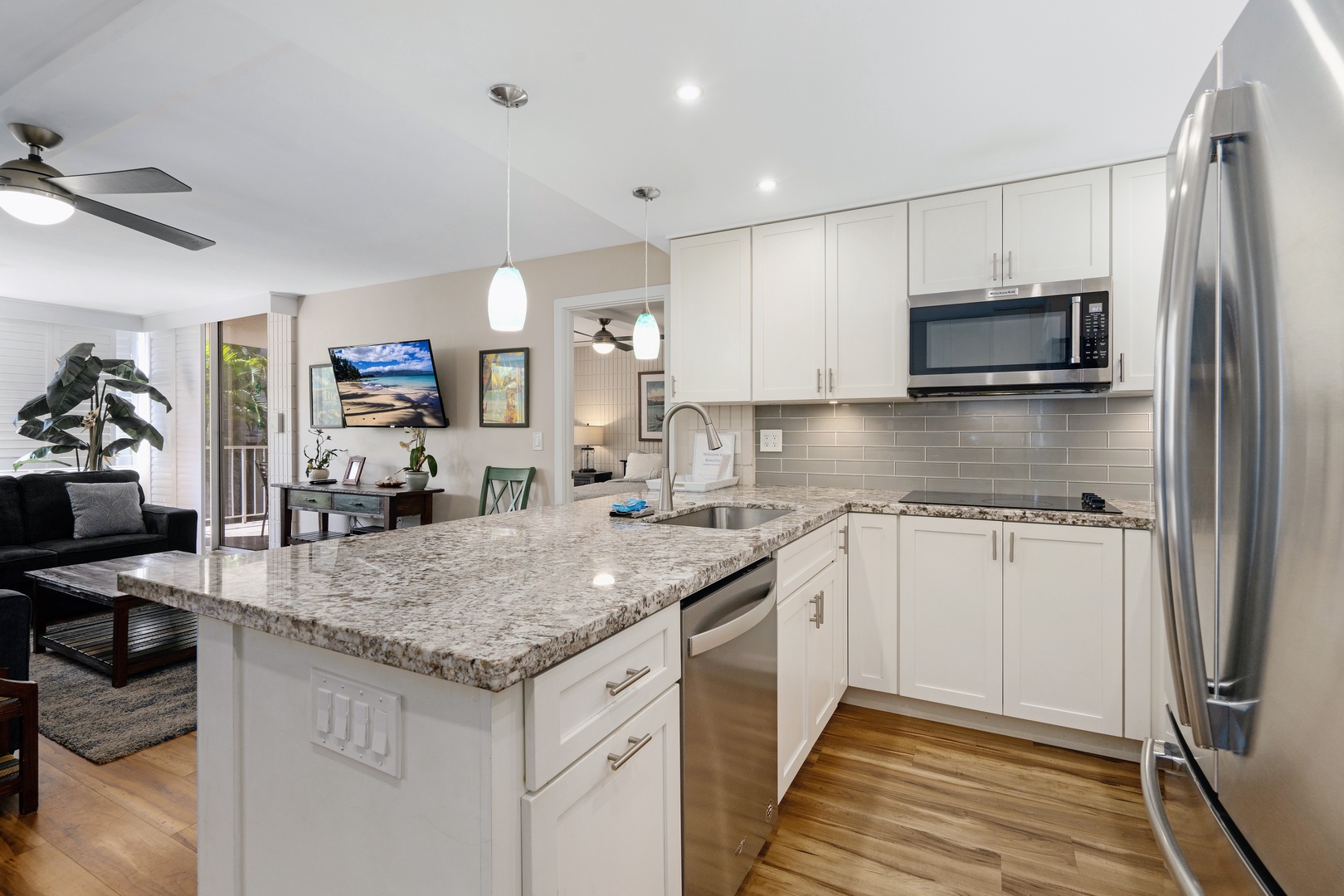 Kihei Vacation Rentals, Haleakala Shores A206 - The floor plan keeps connection in mind, while the decor sets the tone.