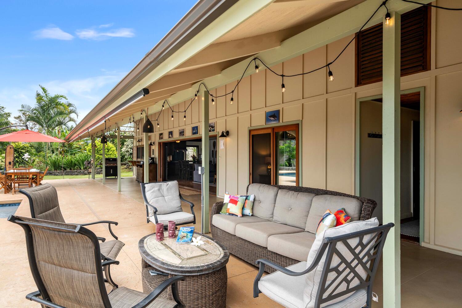 Kailua-Kona Vacation Rentals, Hale Joli - The lanai with comfortable seating area.