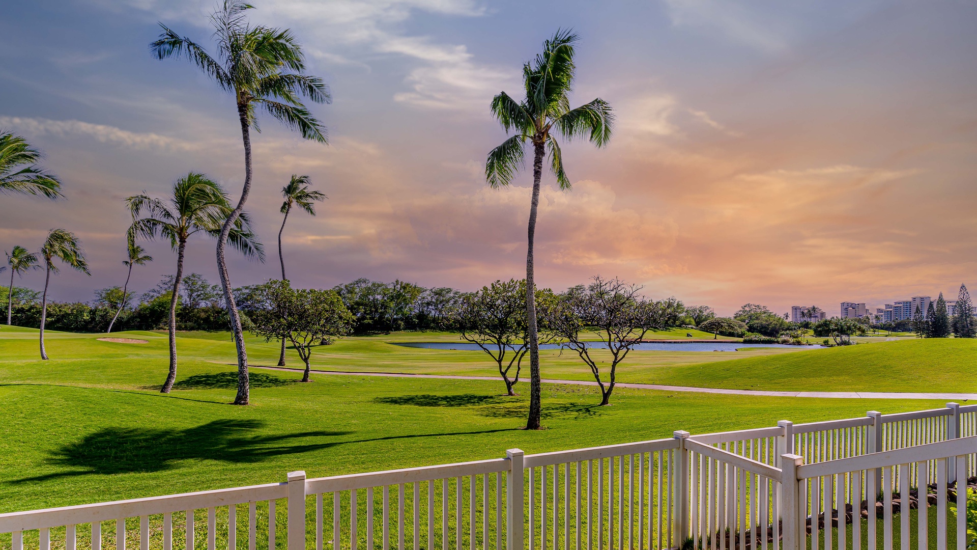Kapolei Vacation Rentals, Fairways at Ko Olina 20G - Welcome to your little slice of heaven in Hawaii.