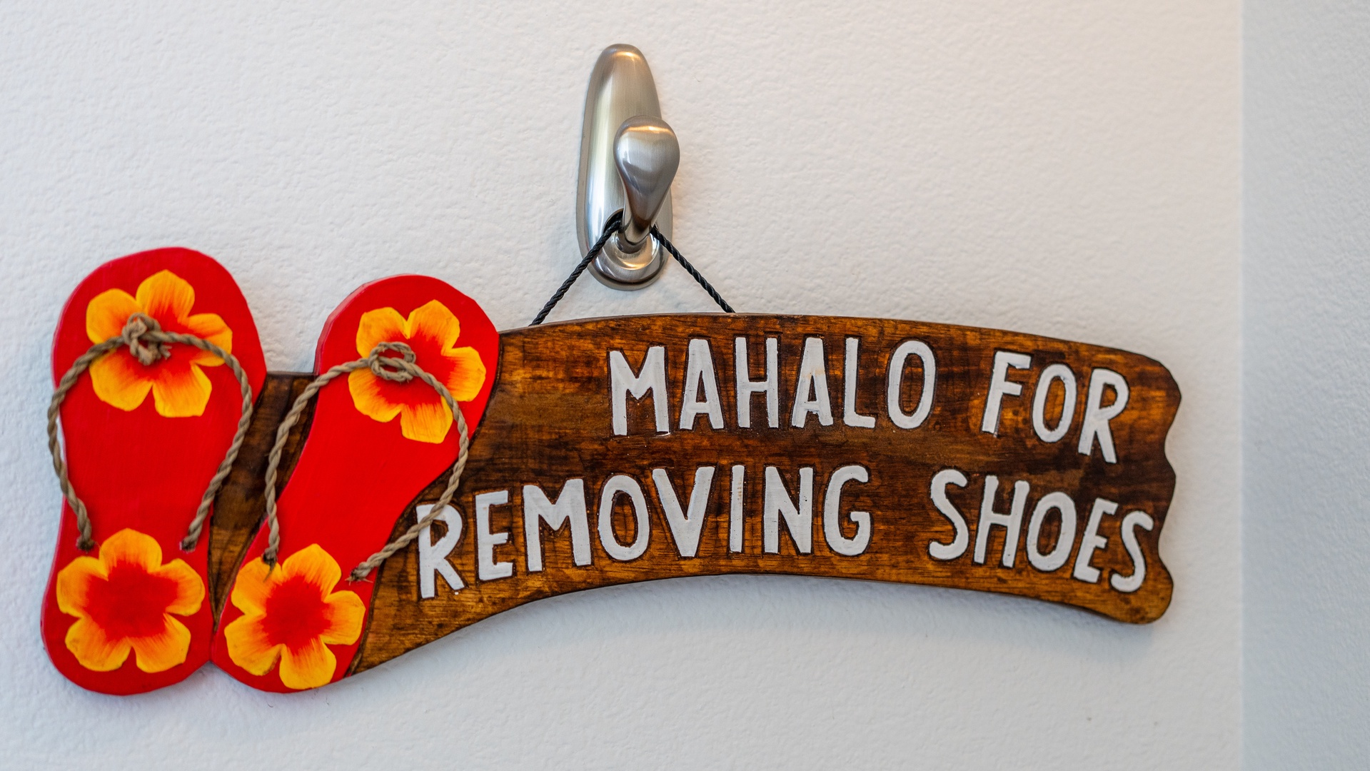 Kapolei Vacation Rentals, Ko Olina Kai 1057B - Mahalo sign at the home.