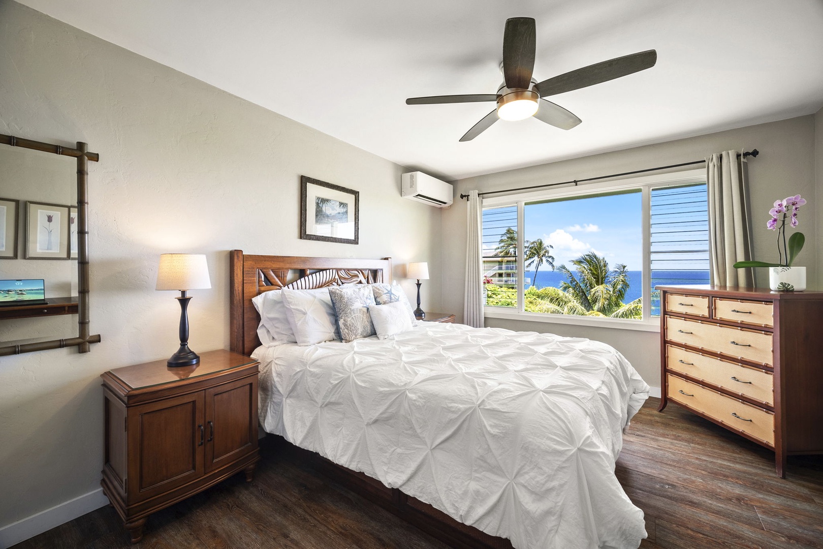 Princeville Vacation Rentals, Alii Kai 7201 - Another bedroom with the water in view, so nobody draws the short straw.