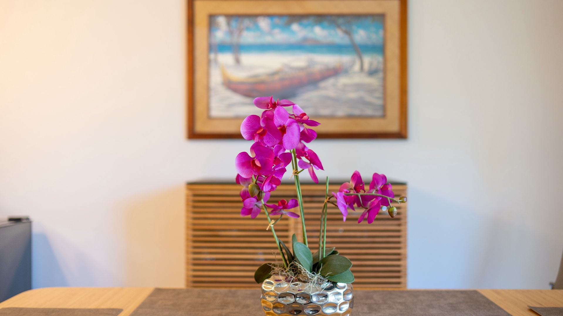 Kapolei Vacation Rentals, Ko Olina Kai 1083C - Delicate Hawaiian touches throughout the home.