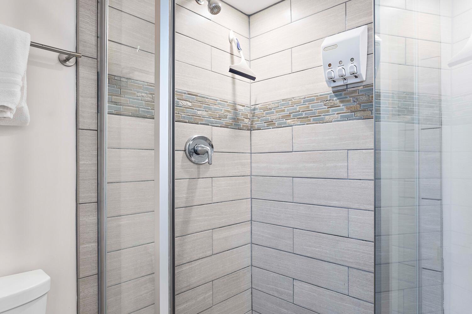 Kailua Kona Vacation Rentals, Kona Alii 403 - The walk-in shower in a glass enclosure.