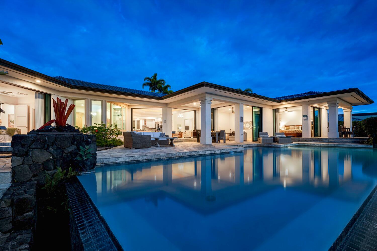 Kailua Kona Vacation Rentals, Blue Hawaii - Your perfect home away from home!