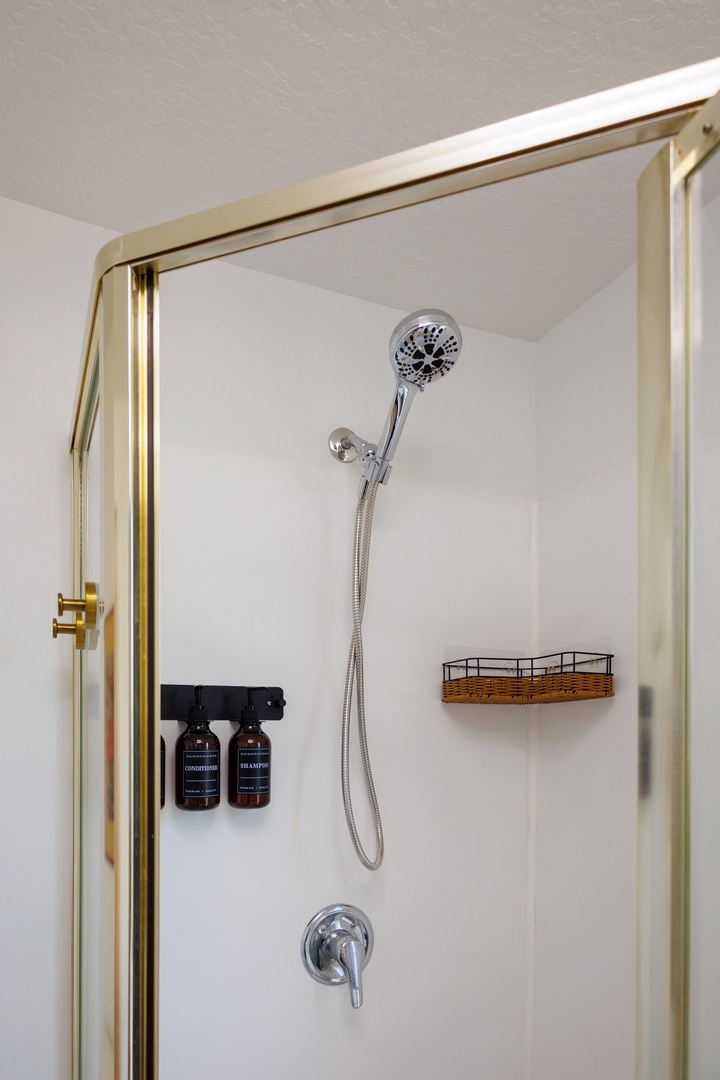 Kailua Kona Vacation Rentals, Keauhou Kai C301 - Step into a glass shower with the bath products already stocked.